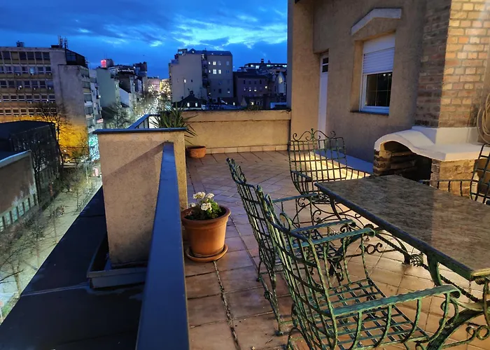Silicon Valley Penthouse 105M2 Terrace 36M2