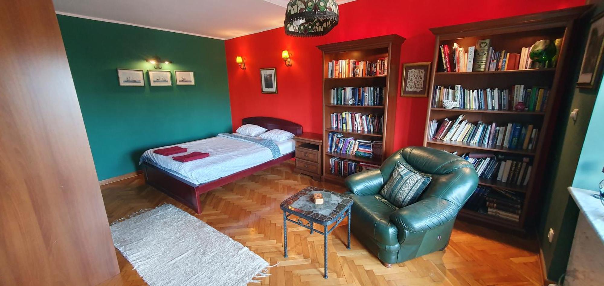 Silicon Valley Penthouse 105m2 Terrace 36m2 *